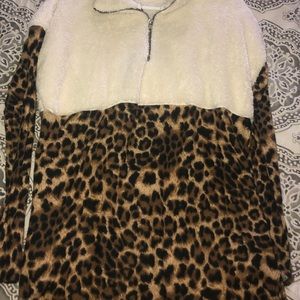NWOT! Cream/leopard Sherpa half-zip pullover